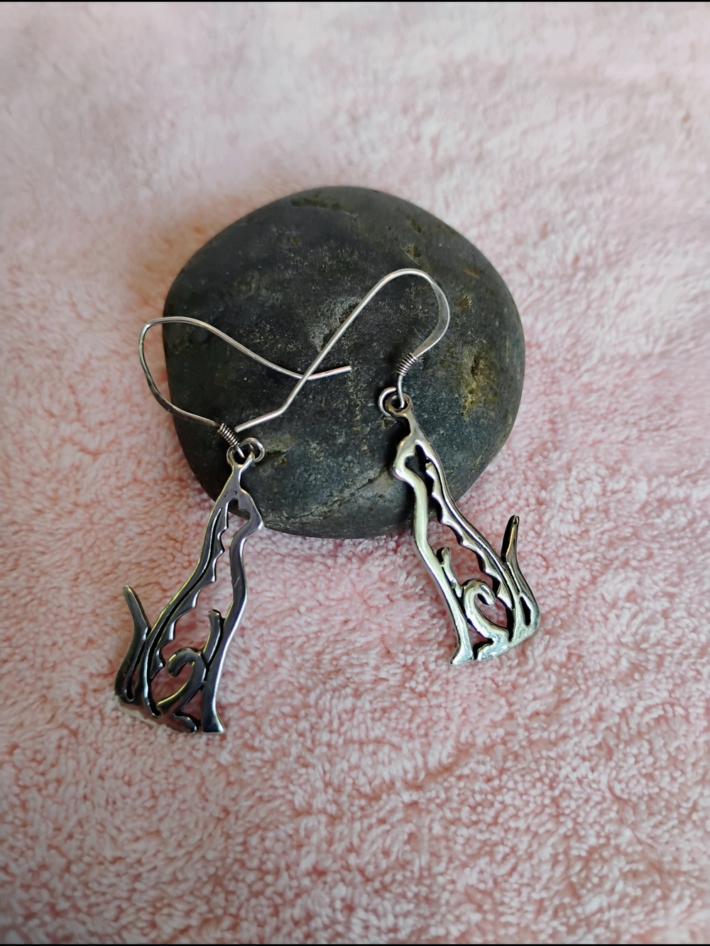 Vintage Solid Sterling Silver 925 "Sitting Pretty" Dangle Earrings